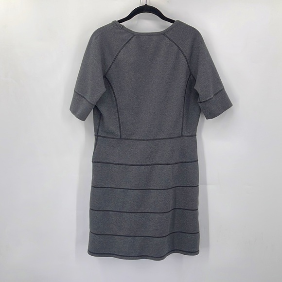 Athleta Strata Moto Stretch Ponte Knit Zip Pocket Dress Size Medium - Picture 3 of 6